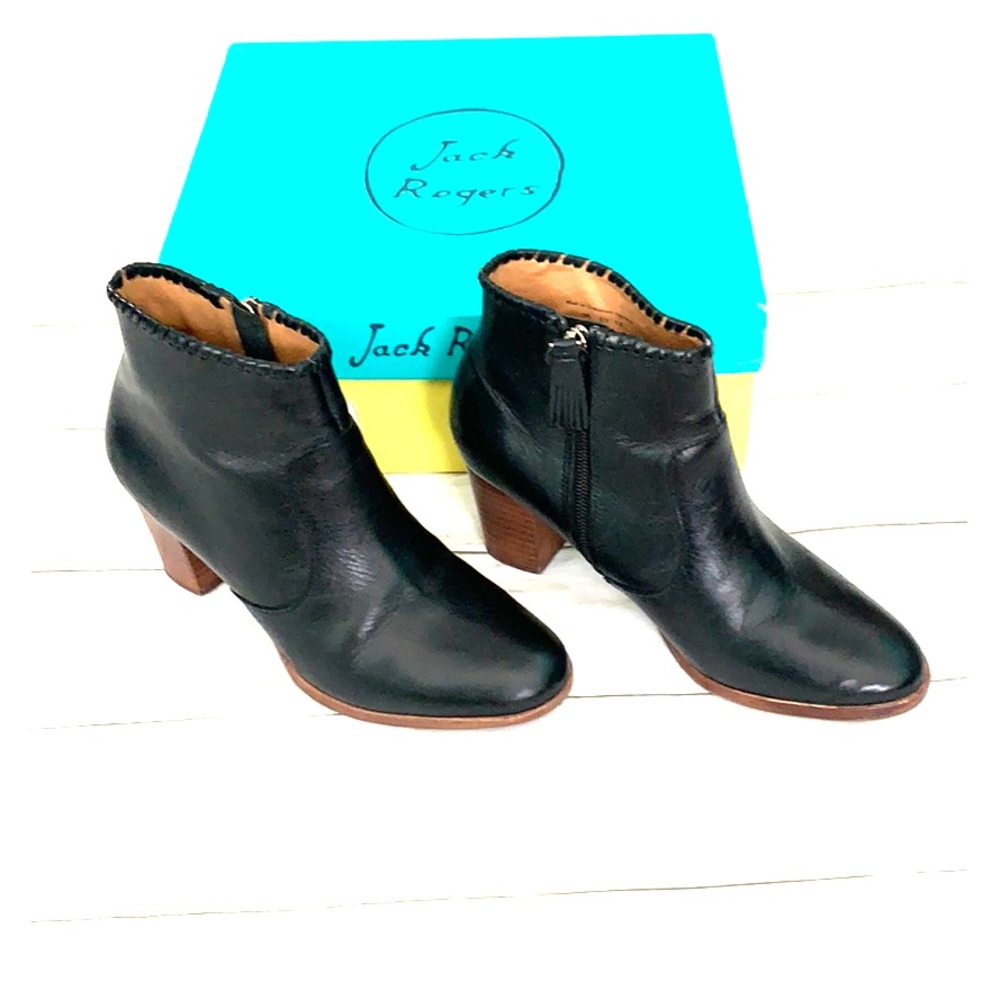 Size 7 Jack Rogers boots